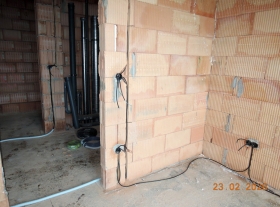  - Hrubá montáž ELI