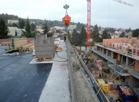  - Betonáž atik ze ztraceného bednění