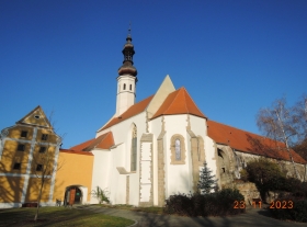 Obnova zámku a kostela - Oslavany