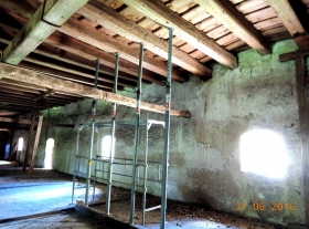  - Podchycení stropních trámů