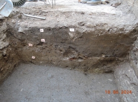  - Archeologický průzkum - odkrytí stávajících základů